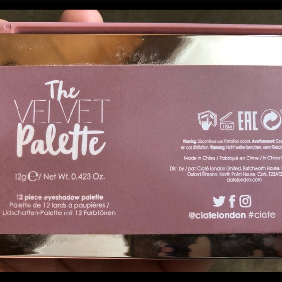 Ciate London The Velvet Palette Eyeshadow Palette Makeup EUC - Picture 7 of 7